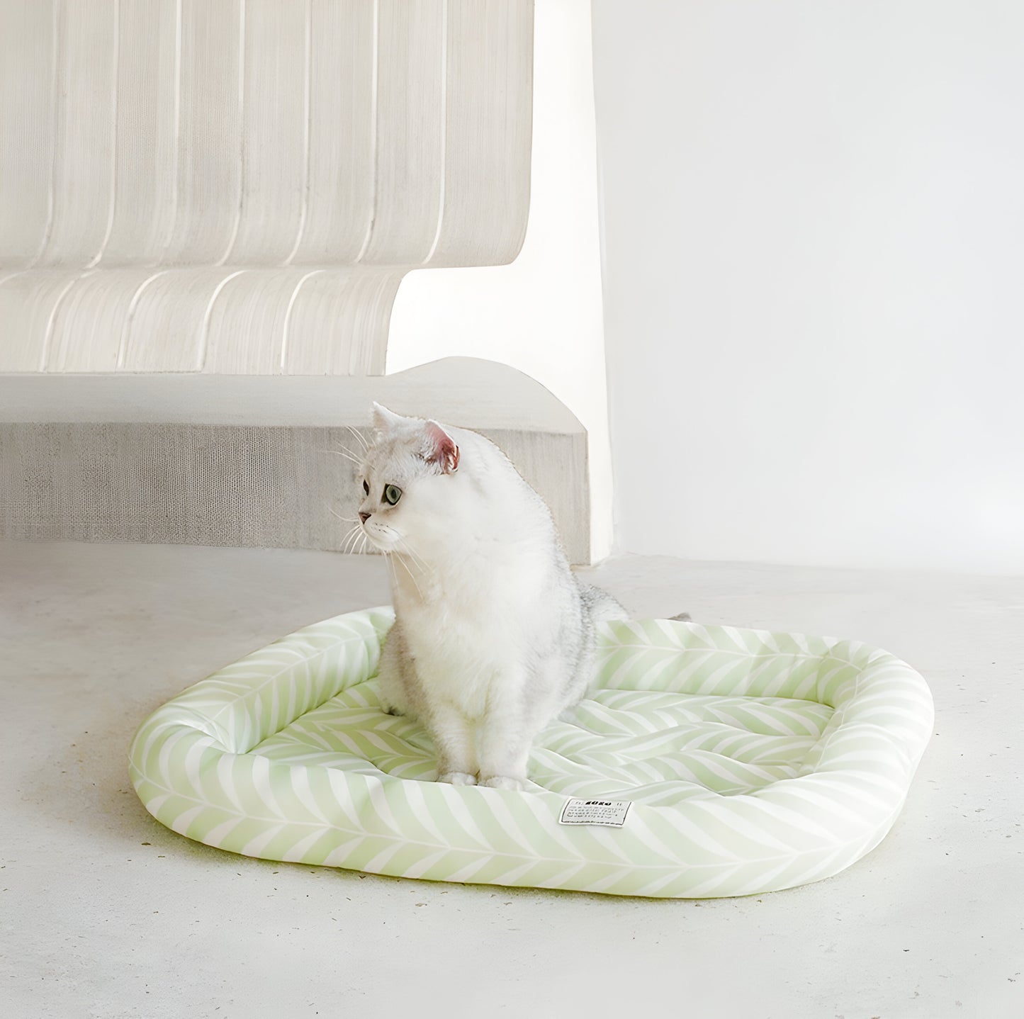 Japandi Cooling Pet Bed - Mint